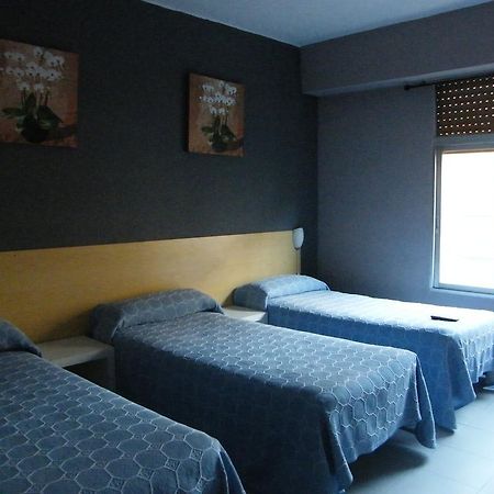 Pension Corona Zaragoza Buitenkant foto